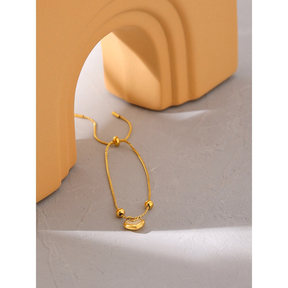 LUNNA BRACELET